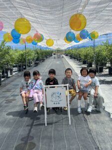 親子ブルーベリー狩り体験を開催しました|中日新聞に掲載されました
